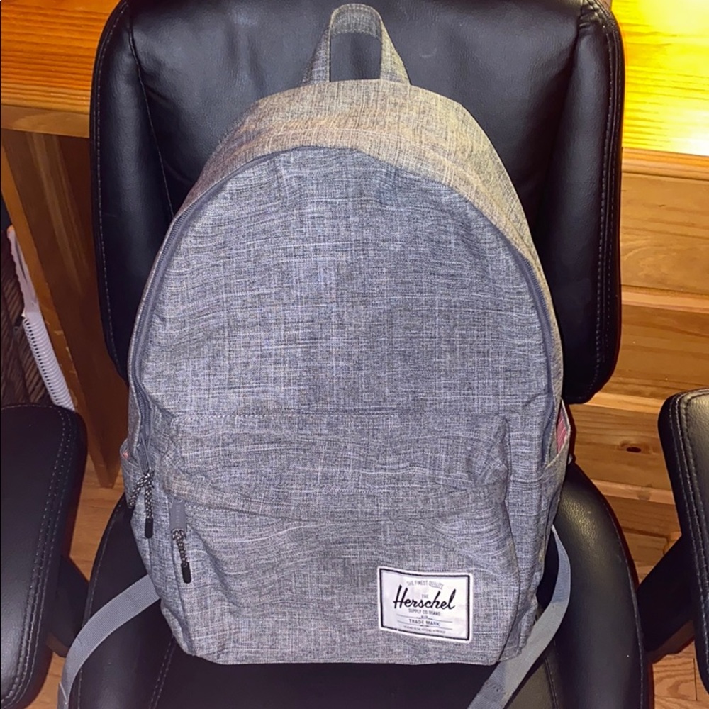 Herschel Supply Classic XL Backpack